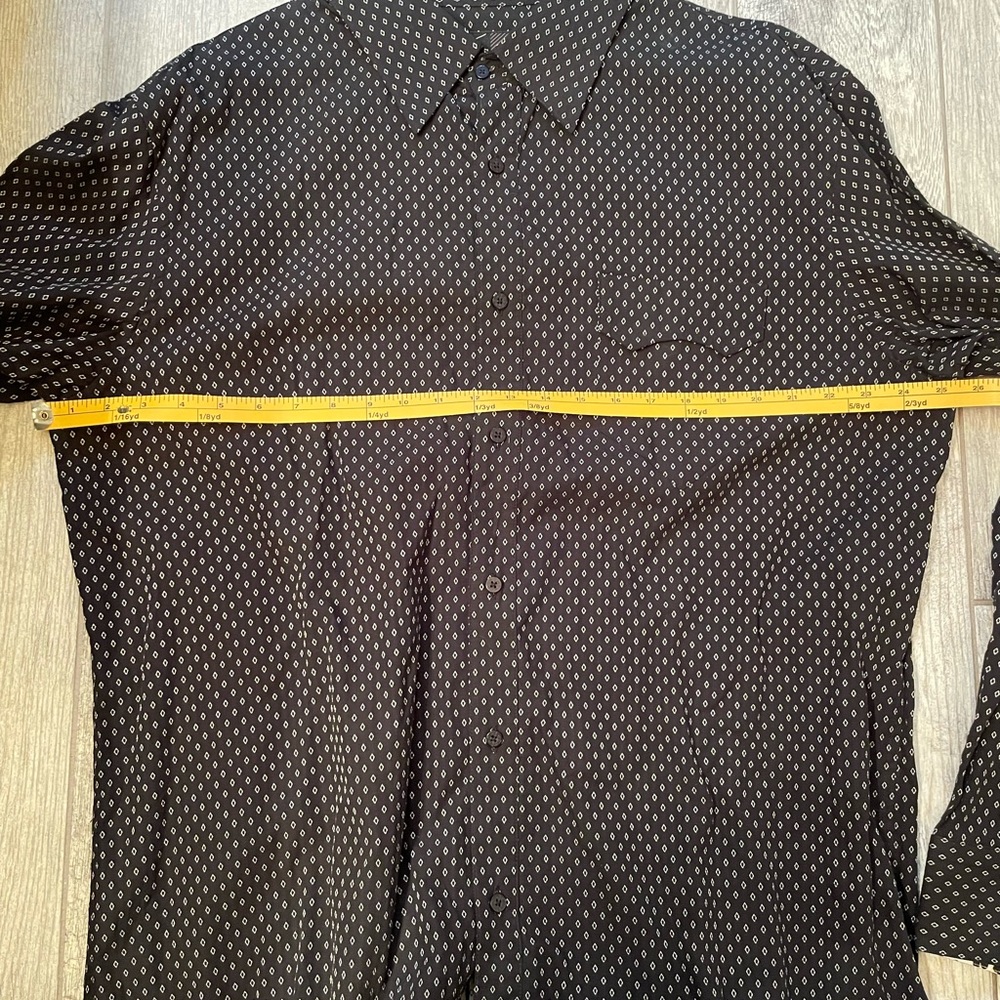 The Laundry Room Howe Men’s Black w/White Detail Long Sleeve Button Dress Shirt - Picture 9 of 13